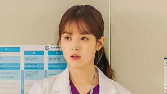 W: Two Worlds Apart EP 15