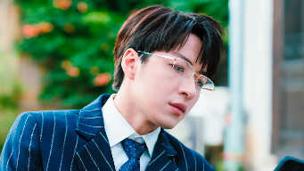 The Girl Who Sees Smells EP 3