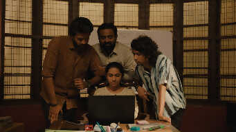 Nizhal Nijamaagiradhu