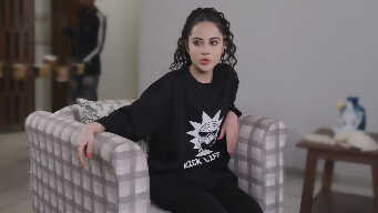 Paps, Red Carpet aur Main