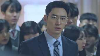 The deluxe taxi appears.