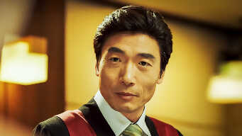 W: Two Worlds Apart EP 2