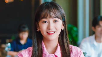 The Girl Who Sees Smells EP 1