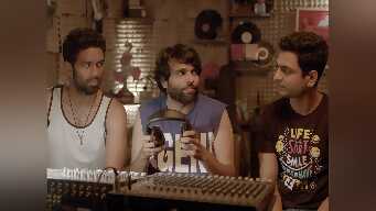 While my Sitar Gently Weeps