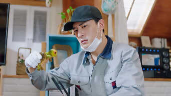 My Girlfriend Is An Alien EP 23