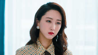 The Girl Who Sees Smells EP 24