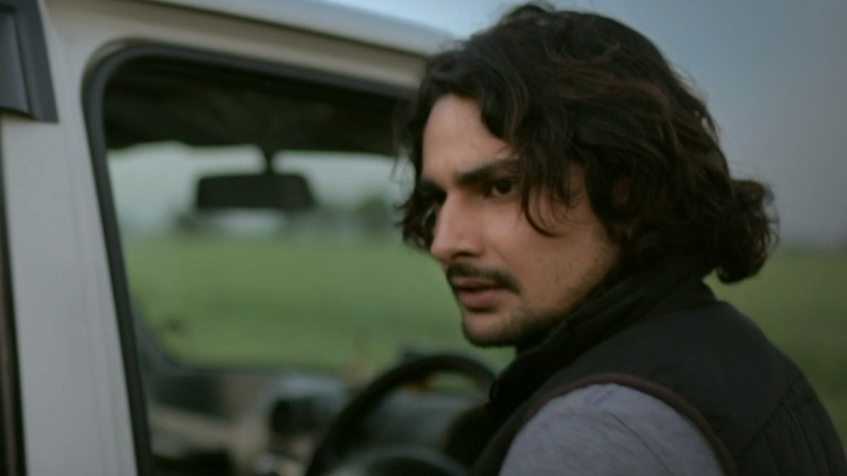 NH-8 Road to Nidhivan