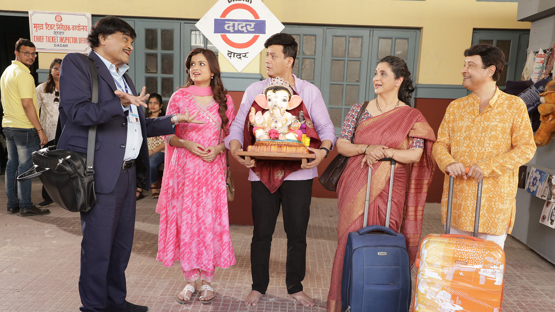 Navra Maza Navsacha 2