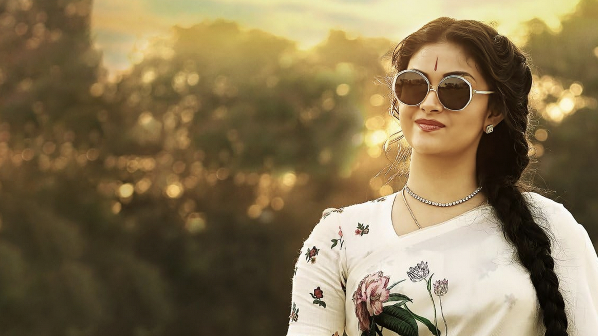 Mahanati (Telugu)